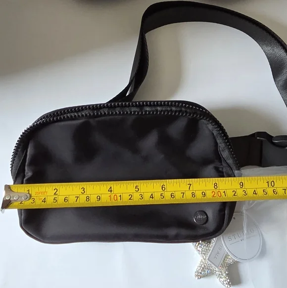 Studio NYC Belt Bag with Star Charm NWT - Picture 8 of 15